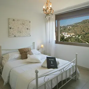 La Casa Hotel